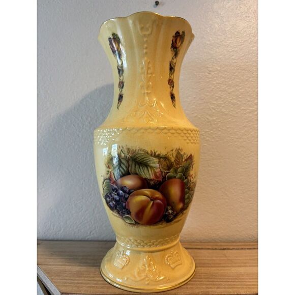 Ansley Crown Vase 1998 Limited Edition‎ "Orchard Gold" Excellent Condition - Picture 4 of 5